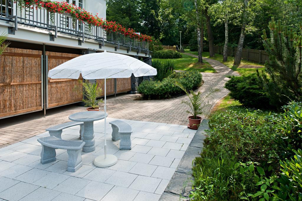 Vitalhotel Weisse Elster Bad Elster Exterior photo